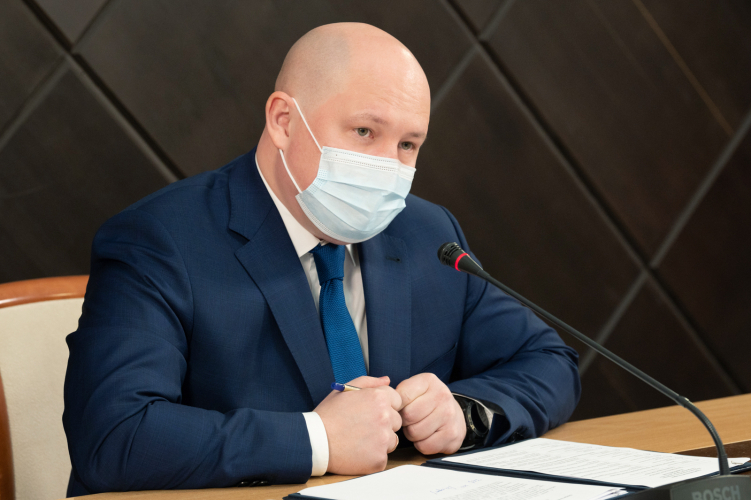 Михаил Развожаев поручил разработать программу помощи малоимущим гражданам при подключении газа
